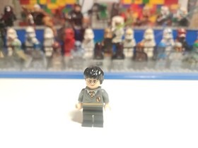 Lego Harry Potter Minifigure Gryffindor Torso hp094 Hogwarts Sets 4842 4867 4738