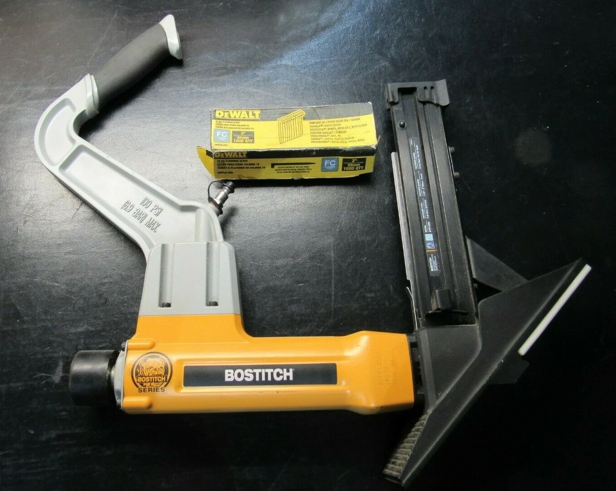 Bostitch BTFP12569 Bulldog Pneumatic Air Flooring Nailer No Mallet Box of Cleats