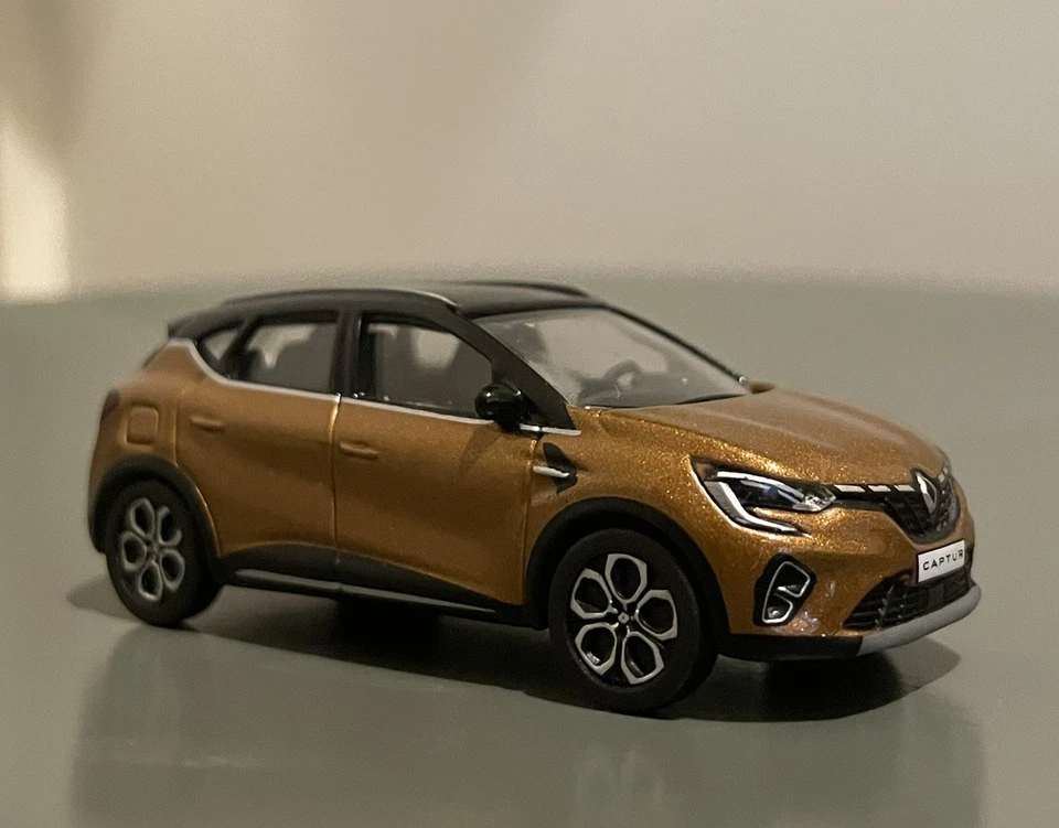 Modellino Renault Captur 2 Arancione 1/64 1:64 3 Inches Auto Nuova Senza Scatola - Immagine 2 di 4