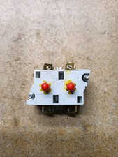 190050 New In Box; Eaton 10250T3 Contact Block; Dpst; 2NC; 3A; 230VAC - Foto 2