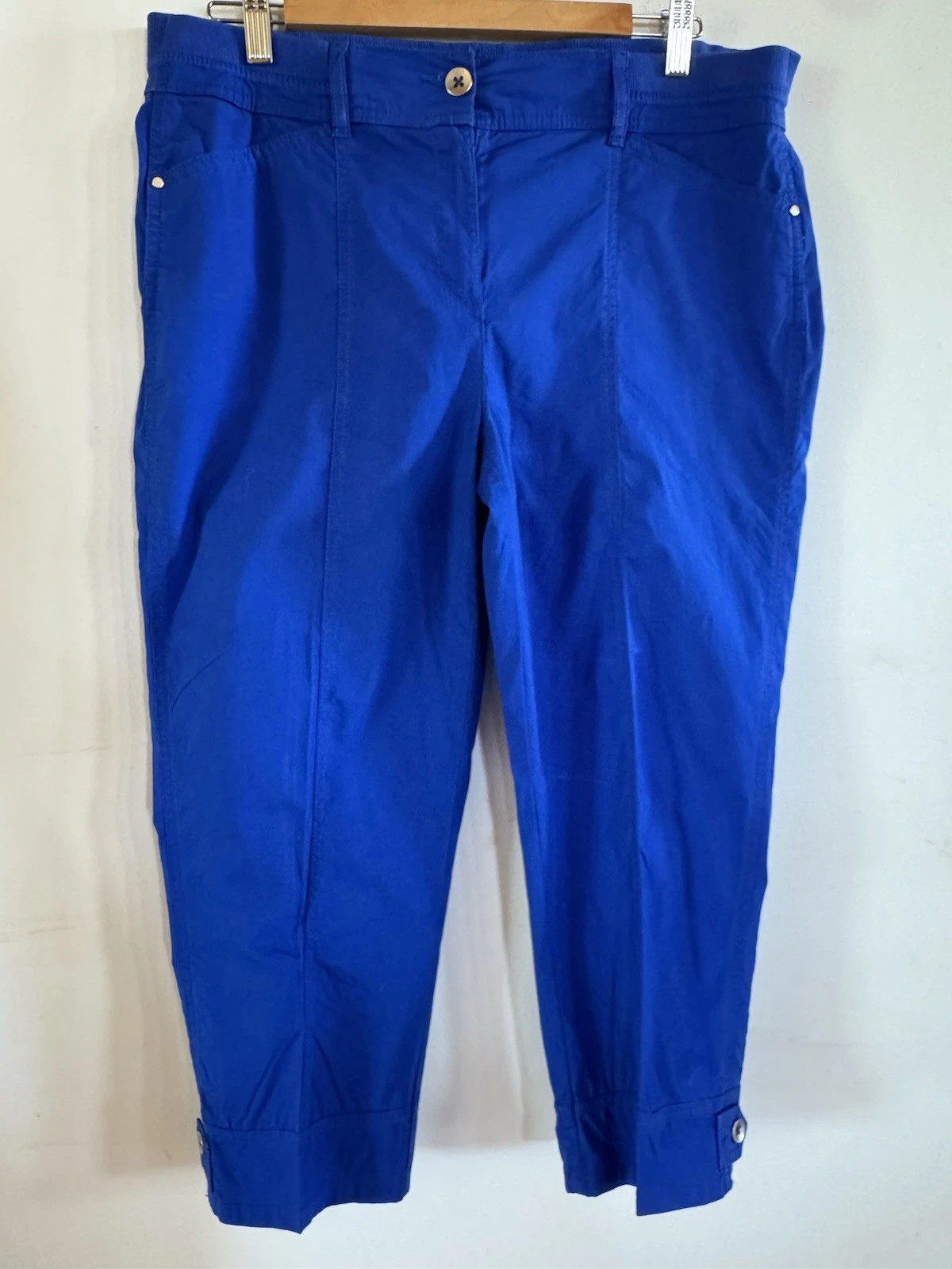 Chico’s Women’s 8 Cobalt Blue Capris Vacay Cruise Summer Unique Tummy Control