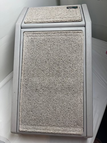 Supermax gray pet ramp for furniture