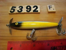 U5392 F UNKNOWN WOODEN TORPEDO TOP WATER FISHING LURE