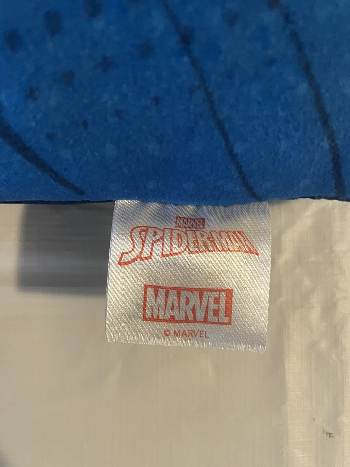 Almohada decorativa Marvel Spider-Man 12x12 súper suave limpia Foto 3 de 3