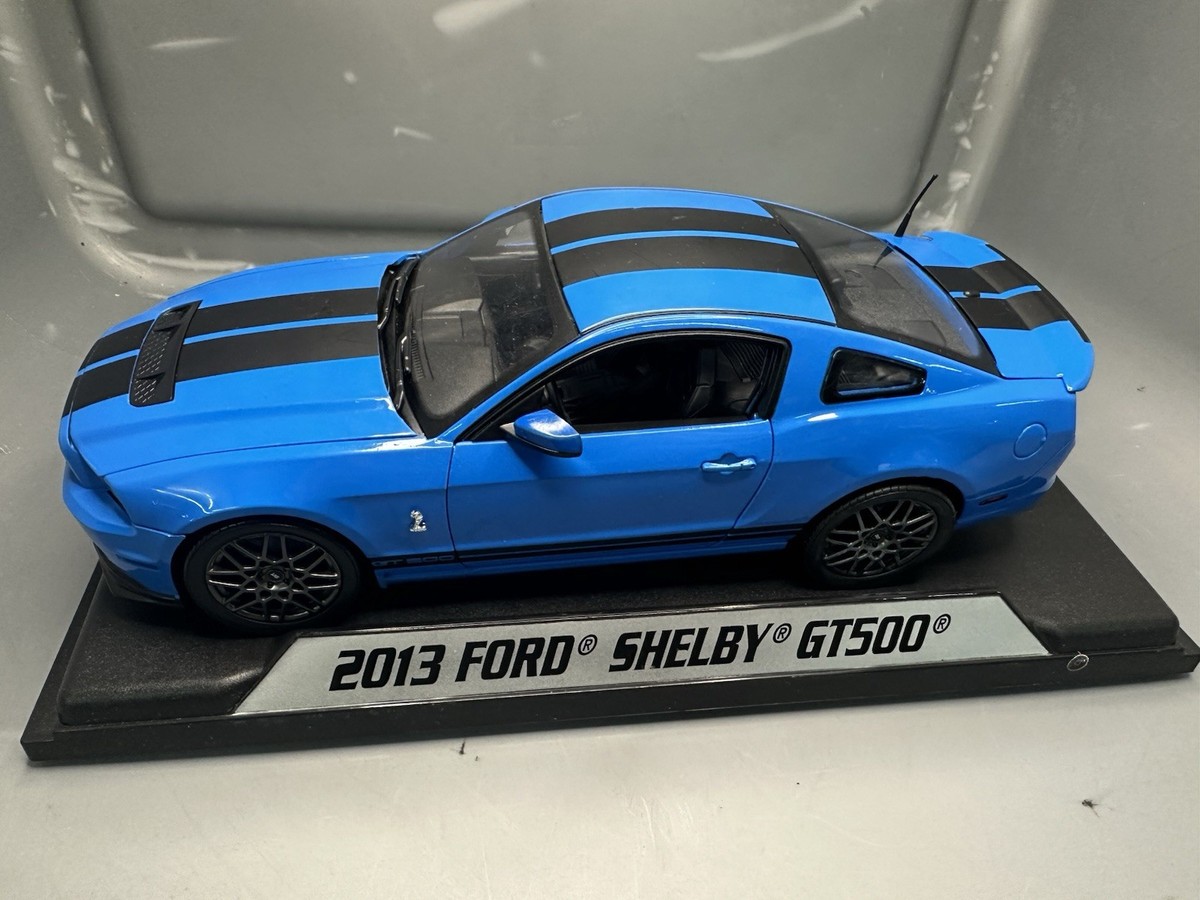 2013 Shelby Ford Mustang GT500 Shelby Collectibles 1:18 Scale