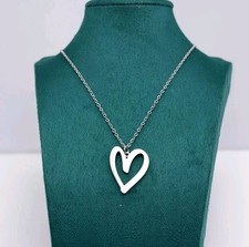 Ladies Heart Necklace Silver Stainless Steel Beautiful Feminine Fashion Jewelery