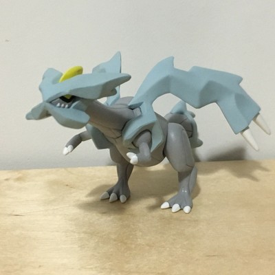 kyurem figure
