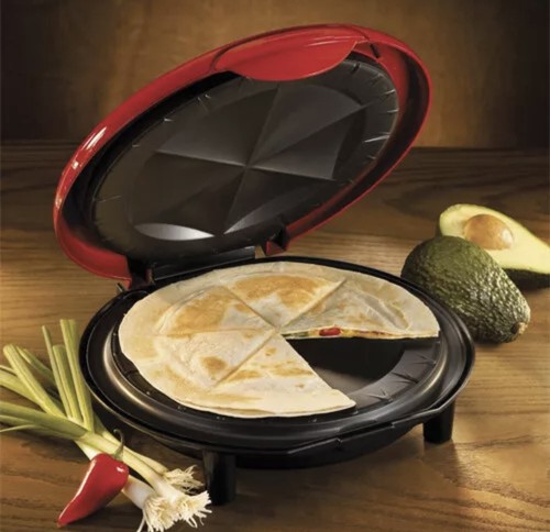 NOSTALGIA Electrics Quesadilla Maker w 8in Inch Griddle & 1 Touch Control - Picture 2 of 4