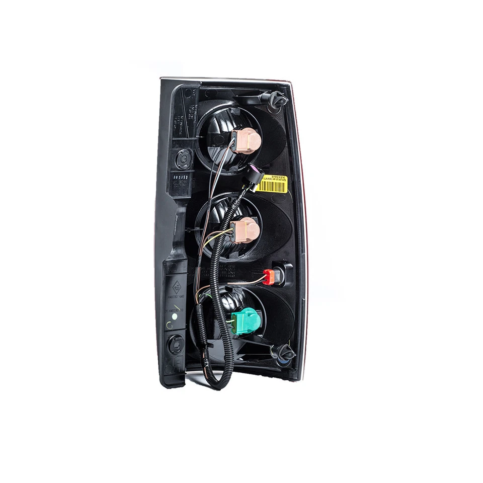 OEM NUEVO Combinación de luces traseras para conductor trasero izquierdo Lámpara de lujo 2007-2011 GMC Yukon Foto 4 de 4