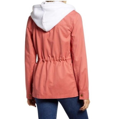 NWT Caslon Womens Coral Faded White 