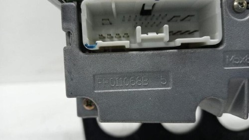 ✅✅✅ GJ6R669H0A sistema audio radio cd para MAZDA 6 BERLINA (GG) 2.0 CRTD 381215 - Imagen 2 de 8