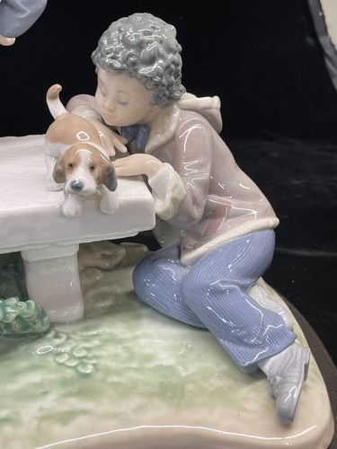 Lladro Großfigur "Welpe Hundeschwänze" #5539. RAR! - Bild 2 von 12
