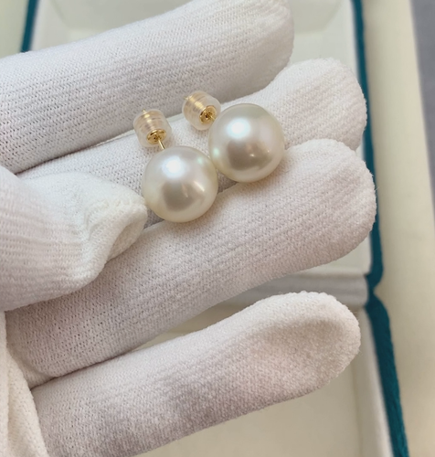 Grandes 12,6 mm redondo crema mar del sur perlas pendientes de oro amarillo d... - Vídeo 1 de 1