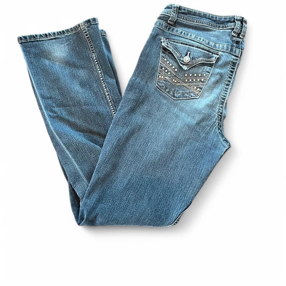 Y2K low-rise flare jeans with studded back pockets in size 12
