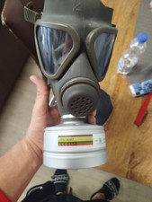 Gasmaske mit Filter Von Auer