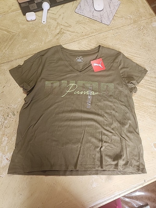 Puma woman Doble V Tee Dark Green Moss Size XL NWT