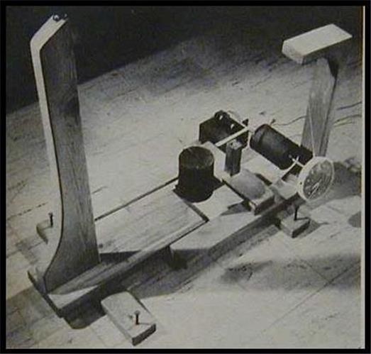 Seismograph Earthquake Detector How-To build PLANS