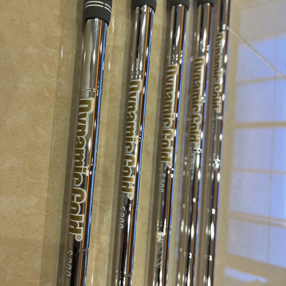 キャロウェイ Ai SMOKE Dynamic Gold s200 【公式通販】