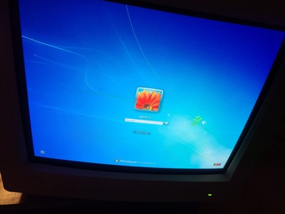 Vintage CTX VL700 VL-700 CRT Tube Monitor 17 Inch Tested Works MAX