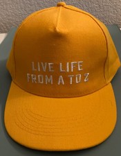 DAVIDOFF ZINO Cigars Live Life From A to Z YELLOW HAT Never Worn + CUTTER new
