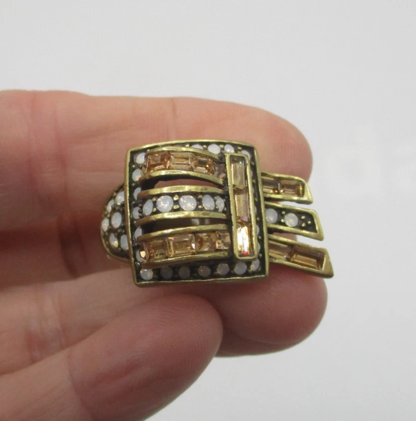 ANEL DE FIVELA DE CINTO HEIDI DAUS ~ CRISTAIS SWAROVSKI ROSE & AURORA BOREALIS TAMANHO 7.5 - Imagem 2 de 4