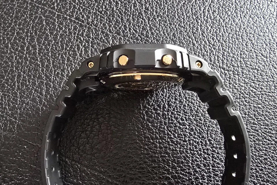 G-Shock DW-5035D-1BER, das 35th Anniversary „Team Tough“ Jubiläumsmodell. - Bild 4 von 4