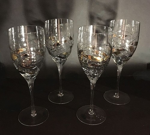 Quartet of Stained Glass wine goblets. Generous size and height.  Gold / silver
