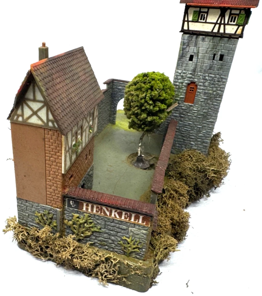 Faller H0 Kleine Vorburg Burg Stadtmauer Tor Szene - fertig gebaut H0 HO 1:87 - Bild 3 von 4