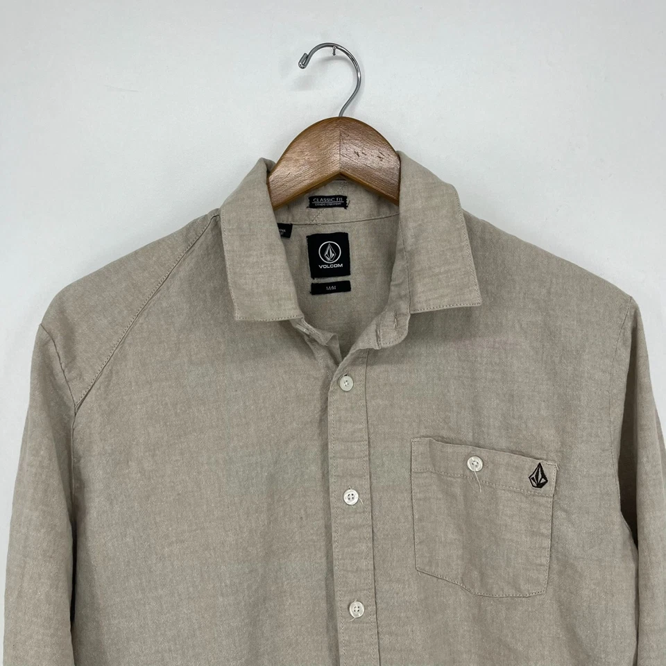 Volcom Long Sleeve Button Shirt Men's M Beige Classic Fit Collared Cotton Pocket - Image 2 of 4