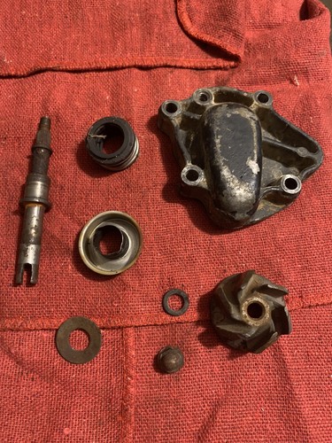 Find (C) 1985 1986 Honda ATC250R ATC 250R .. Set Of Radiator Houses In San Bernardino - Foto 2