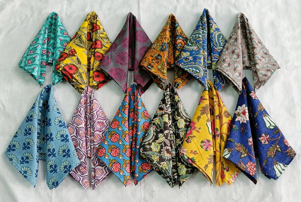 Mix Scrap Fabric ~ 20 Fat Quarter Bundle ~ Quilting Floral Fabric 20x20" In - Image 4 of 4