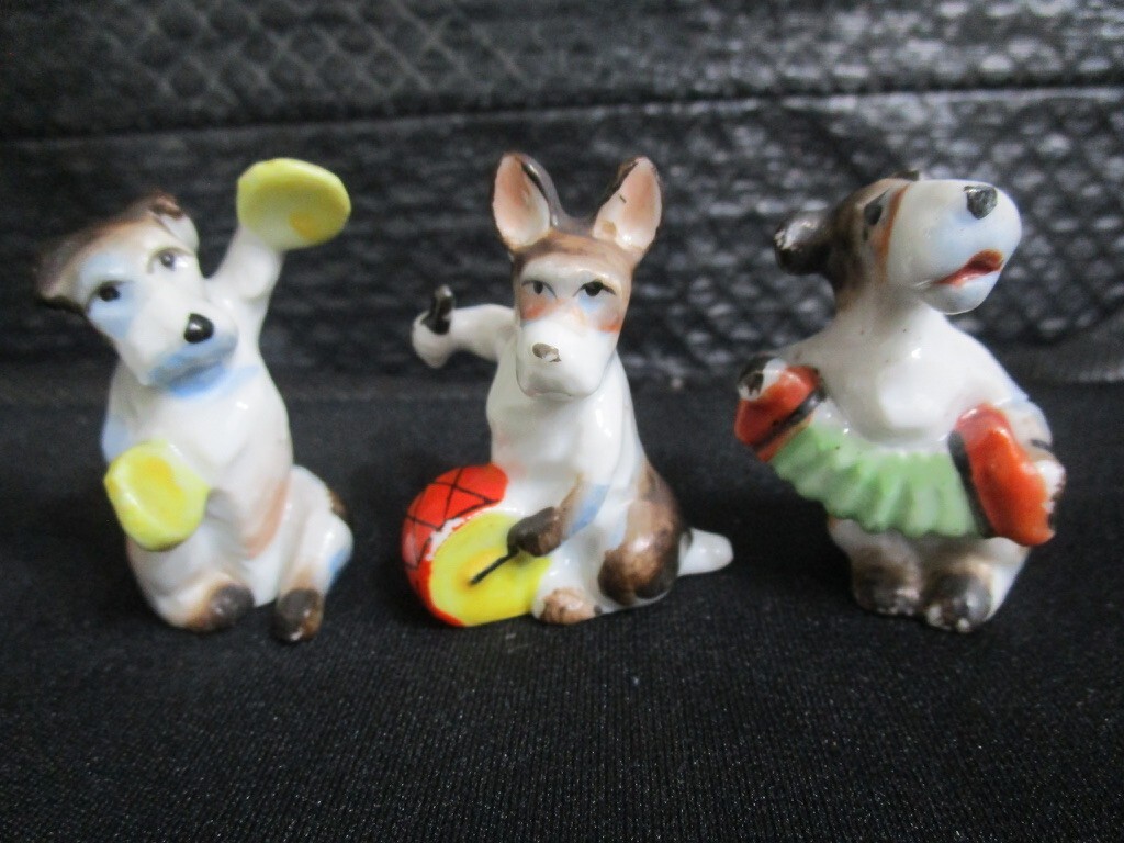 Vintage & Rare - Japan - 3 Piece Dog Band | eBay