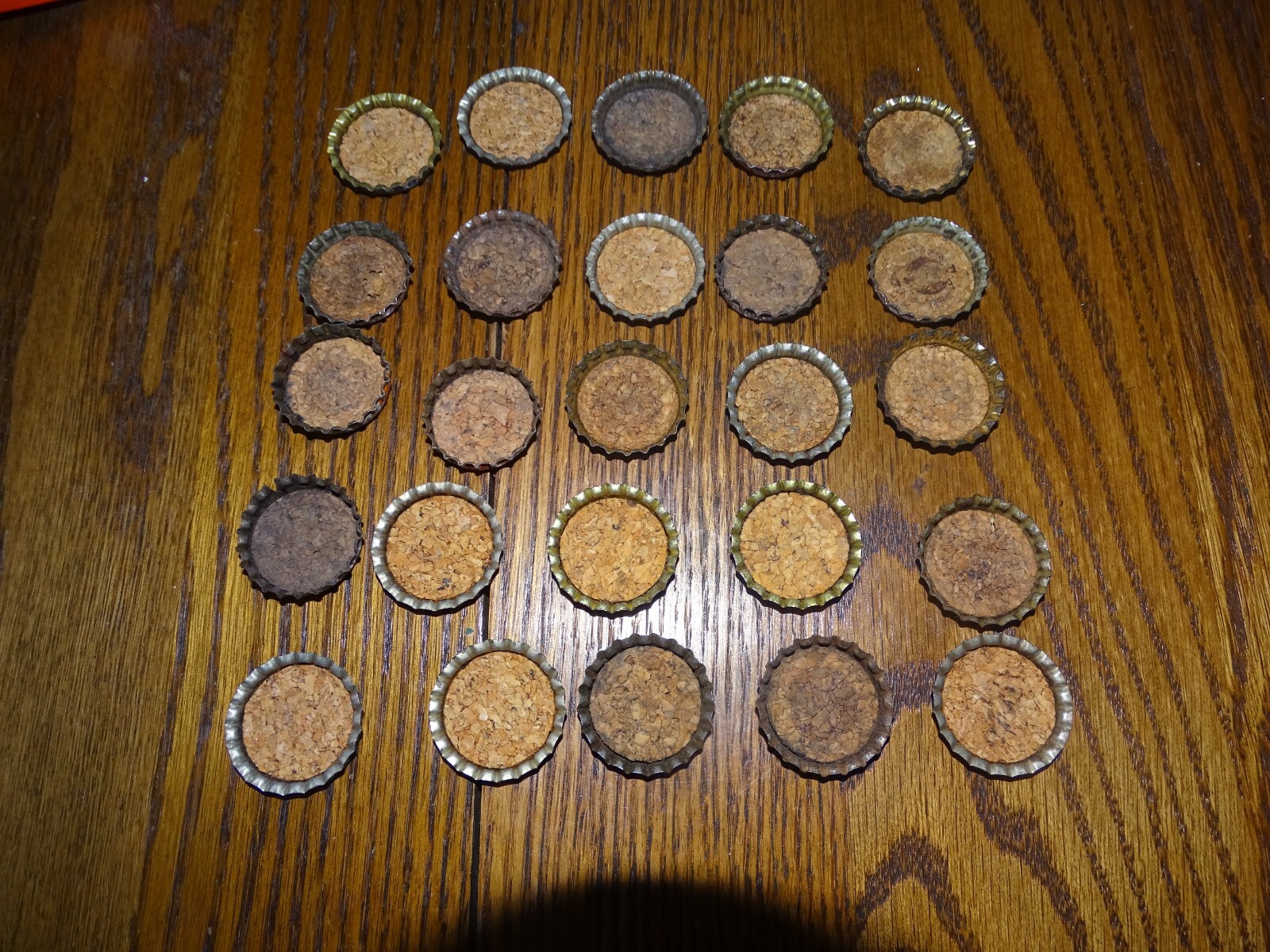 Vintage collection of 25 cork lined soda bottle caps eBay