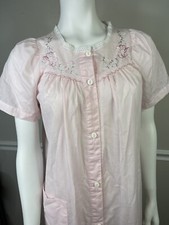 Vintage Small CAROLE housecoat nightgown pink made in USA Robe pocket