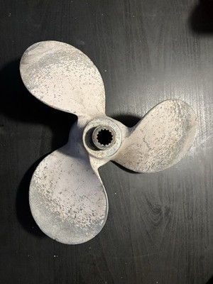 Chrysler Propeller 293265 10 X 12 1/2 Outboard Prop 14 Spline