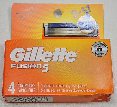 Gillette Fusion5 Razor Blades Refills 4 Cartridges New Sealed Men's Shaving