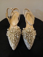 J. Renee Desdemona Ivory Pearl Ankle Strap Floral Lace Shoe Size 8