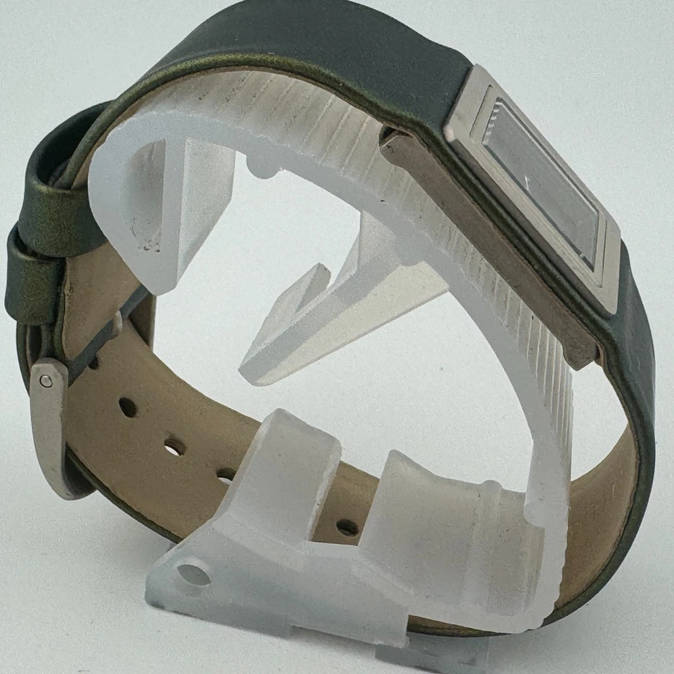 Guess Reloj de Cuarzo Mujer Plata Rectángulo Verde Cuero Puño Analógico Batería Nueva Foto 3 de 4