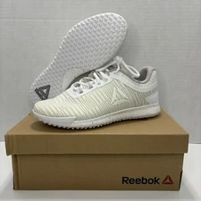Reebok JJ II Low 2 White Running Shoes Training Sneakers Size 6 Jr DV6930 w/ Box