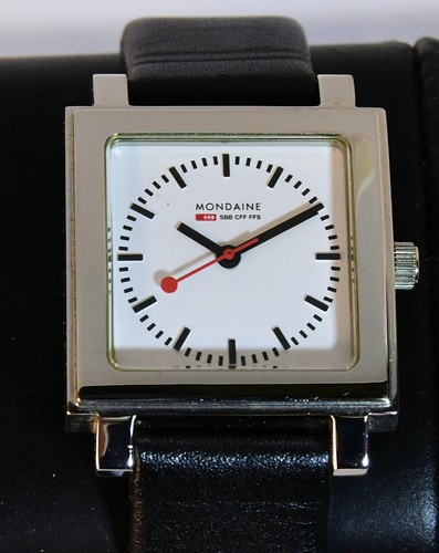 Mondaine Evo Ladies White Dial Genuine Leather Official Swiss Railways Watch