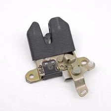 2001-2005 Vw Passat Rear Trunk Liftgate Latch Receiver Lock Actuator Oem -626