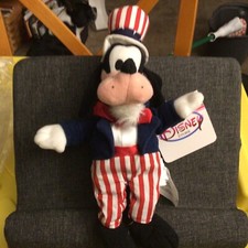 NWT Disney Store  Parks Plush Bean Bag Goofy Uncle Sam 4th of July 9  Tall Tags