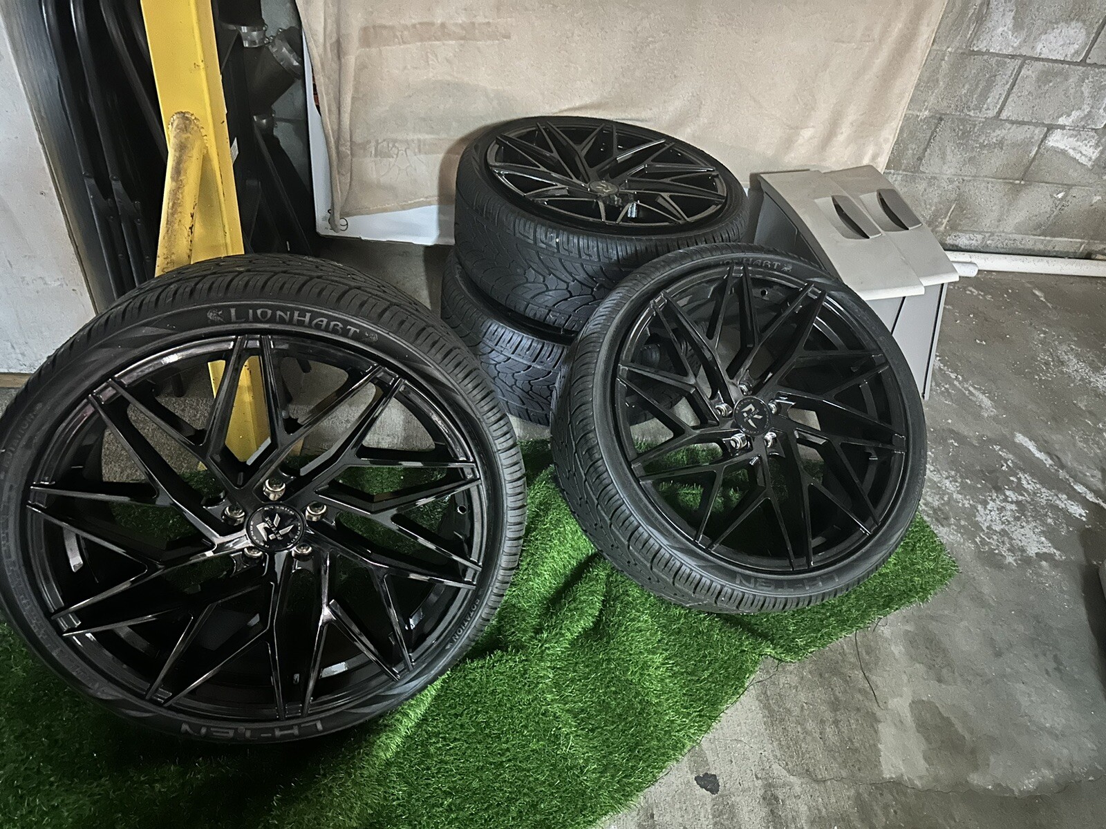 Custom 22 inch rims and tires eBay