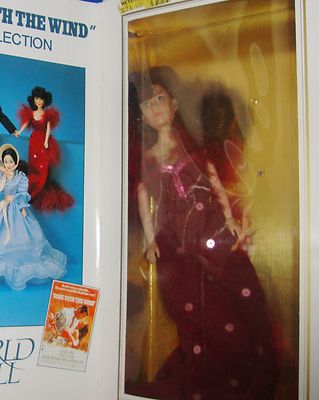 Gone with the Wind World Doll Limited Edition Scarlett O'Hara Doll Red Dress