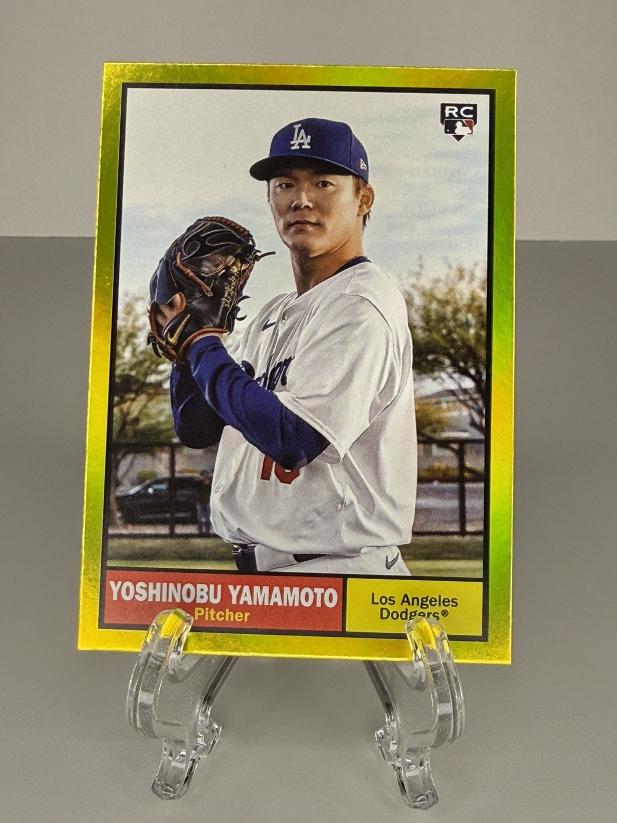 2024 Topps Archives - 1961 Topps Yoshinobu Yamamoto #61 Yellow Foilboard (RC)