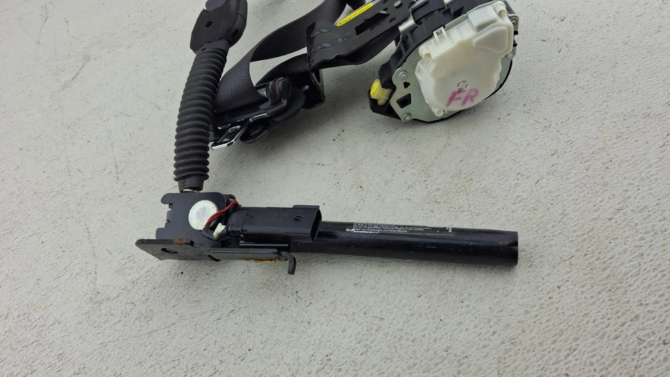 Ford Explorer 2011-2015 pasajero derecho delantero cinturón retractor OEM Foto 4 de 4