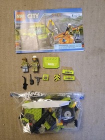 LEGO City 60115 and 60121 Complete with Instructions