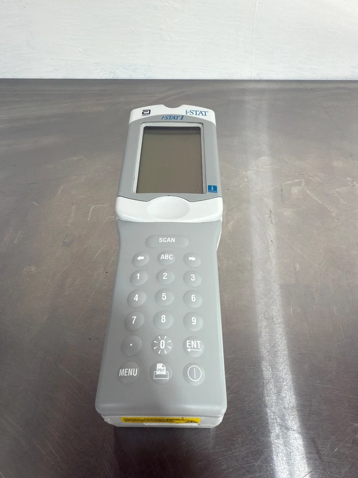 Abbott i-STAT 1 MN:300-G – Handheld Clinical Chemistry / Hematology Analyzer (Po - Image 2 of 4