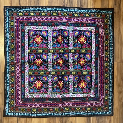 Vtg USA handmade Embroidered Boho  Table Cloth Runner, Mid Century Folk Art,