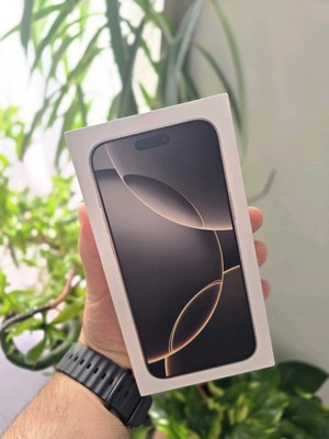 IPhone 16 Pro Max. 512 GB